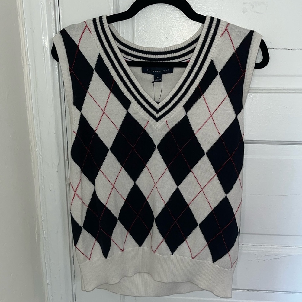 NWT Tommy Hilfiger Sweater Vest